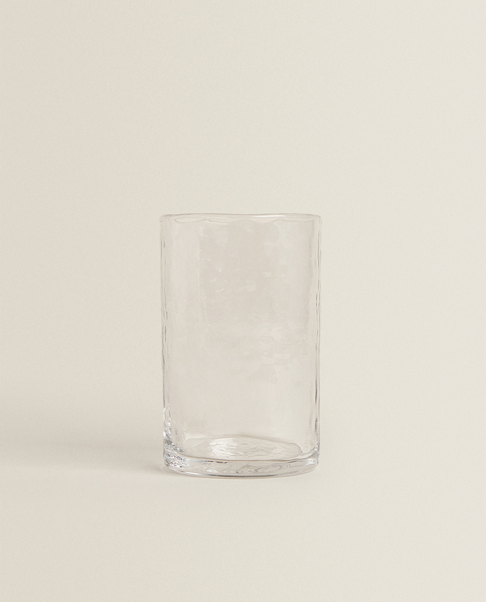 FREEHAND SHAPED GLASS TUMBLER