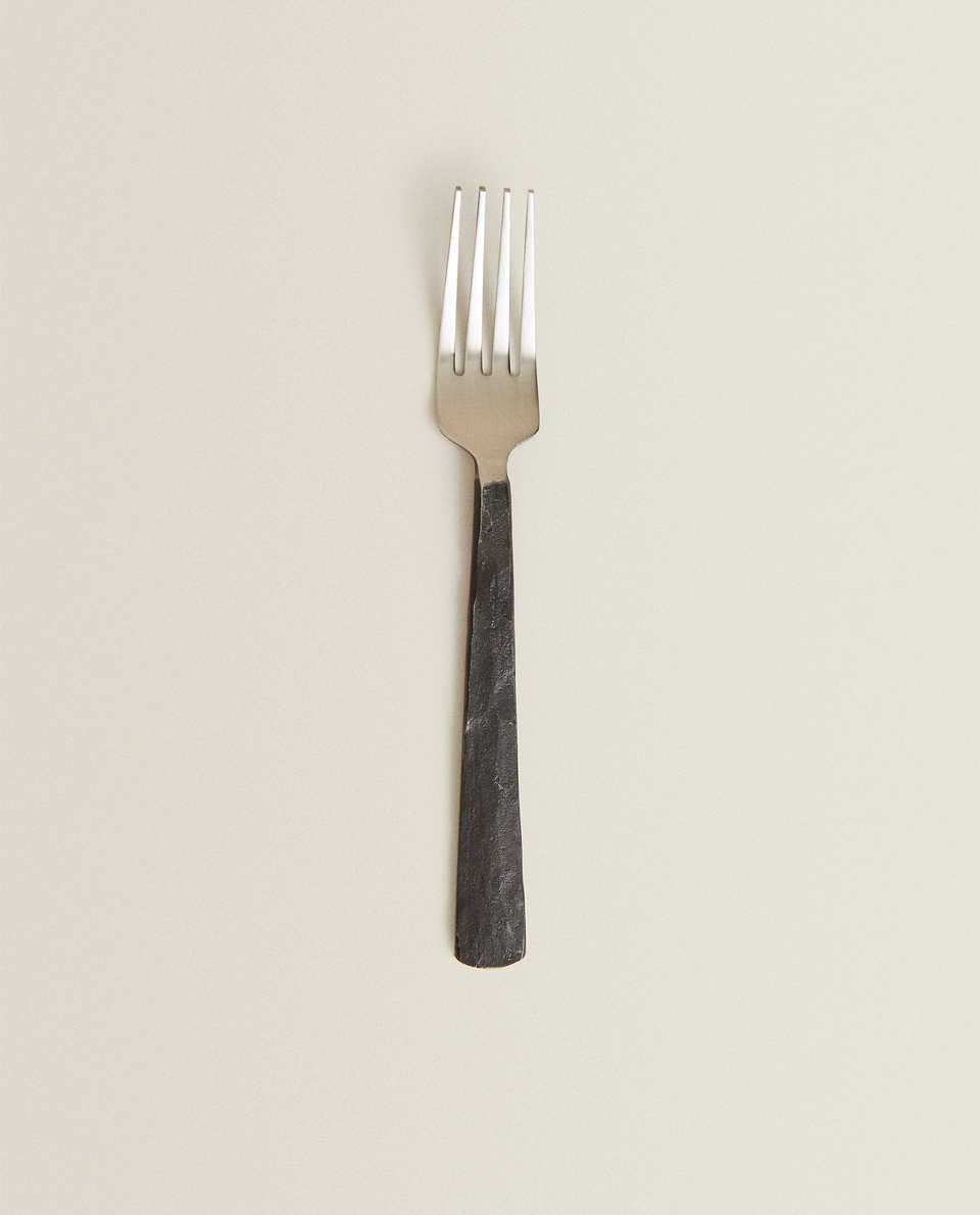 FORK WITH HAMMERED HANDLE