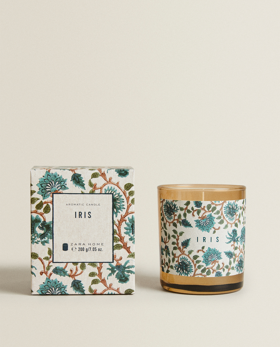 (330 G) IRIS SCENTED CANDLE
