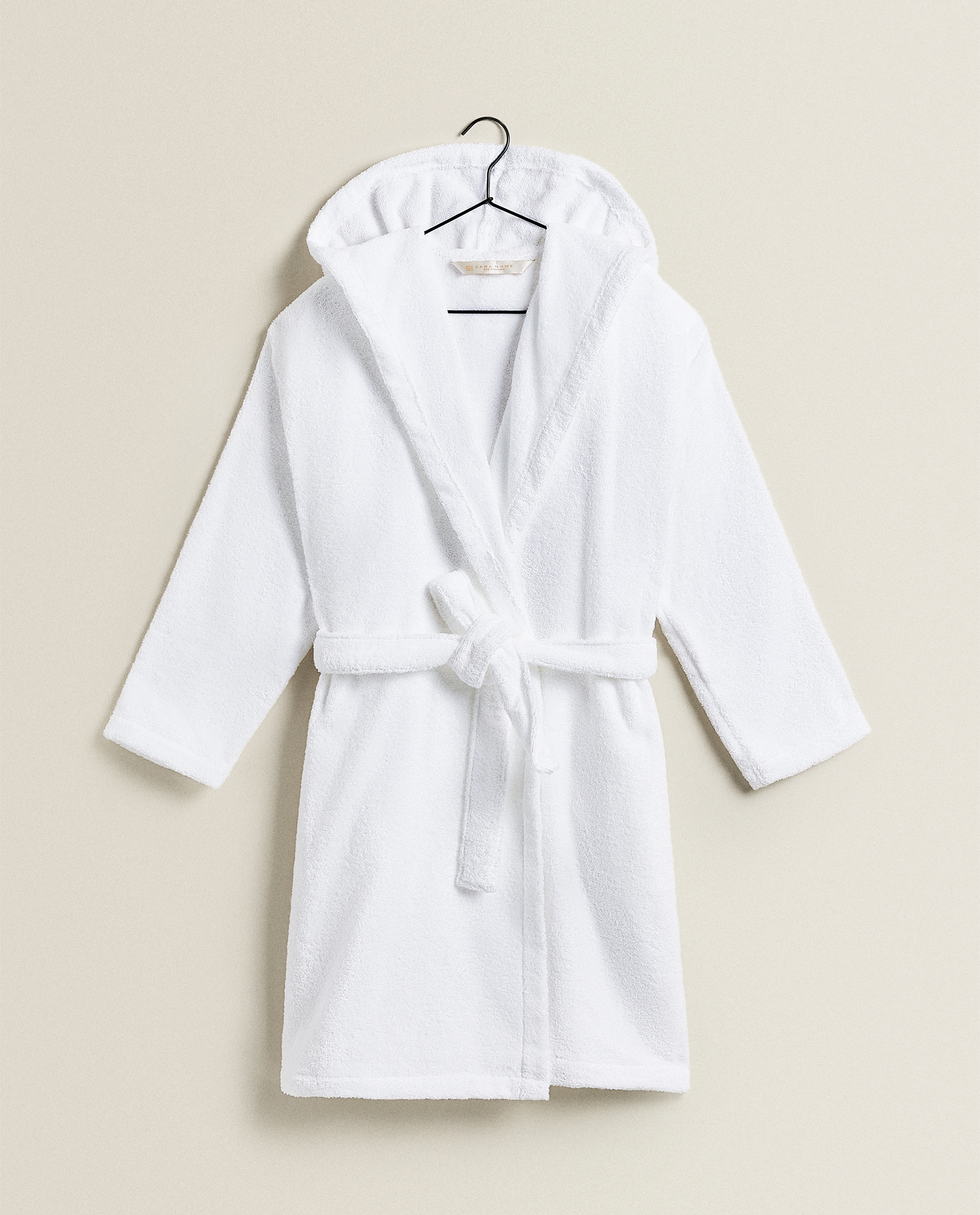 ALBORNOZ ALGODÓN CAPUCHA - SPA COLLECTION - BAÑO | Zara Home España