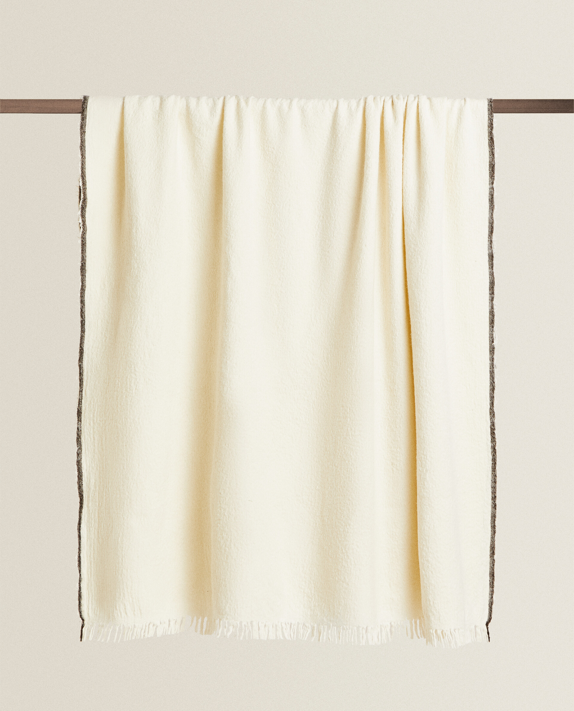 short malha zara