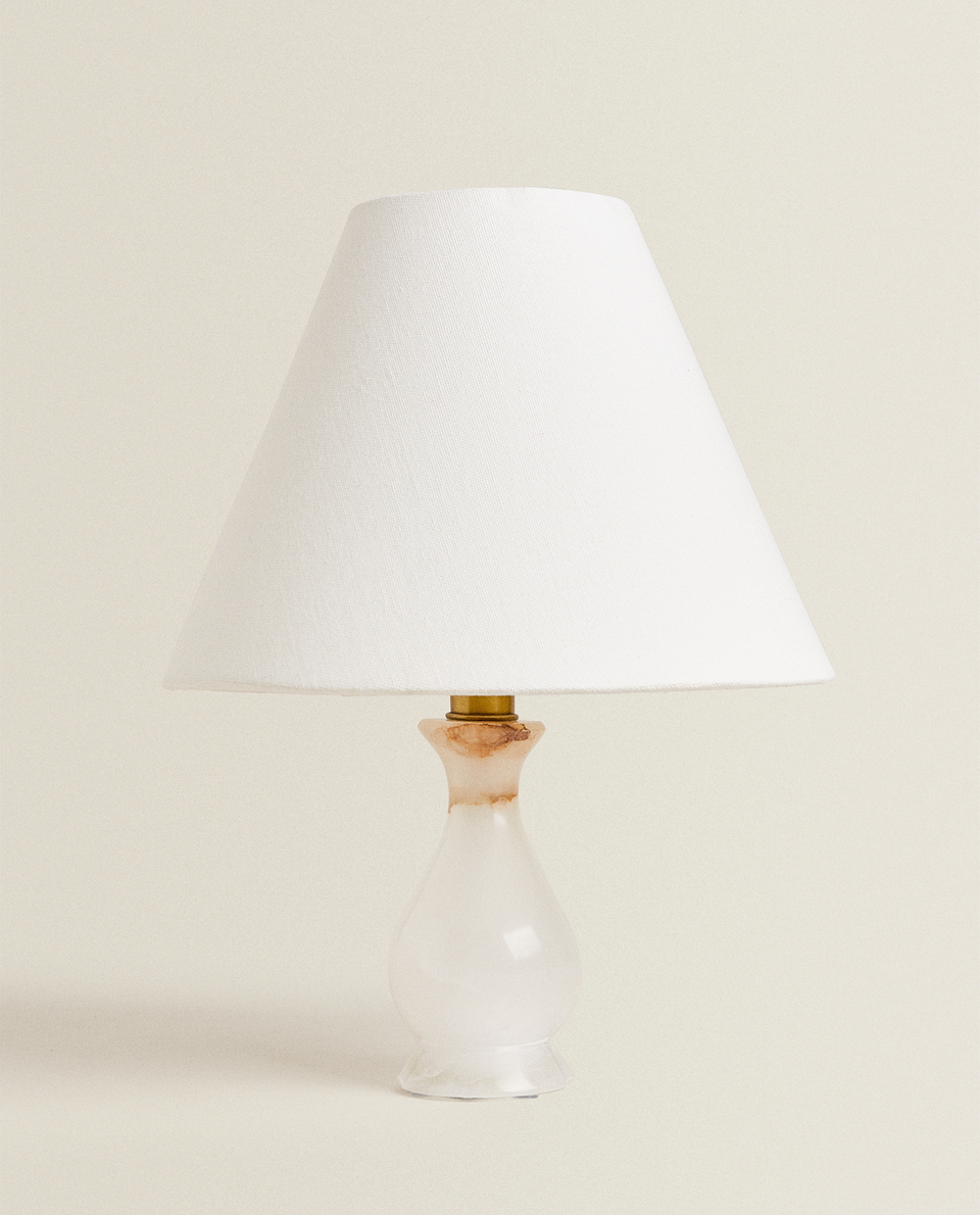 LAMP WITH ALABASTER BASE