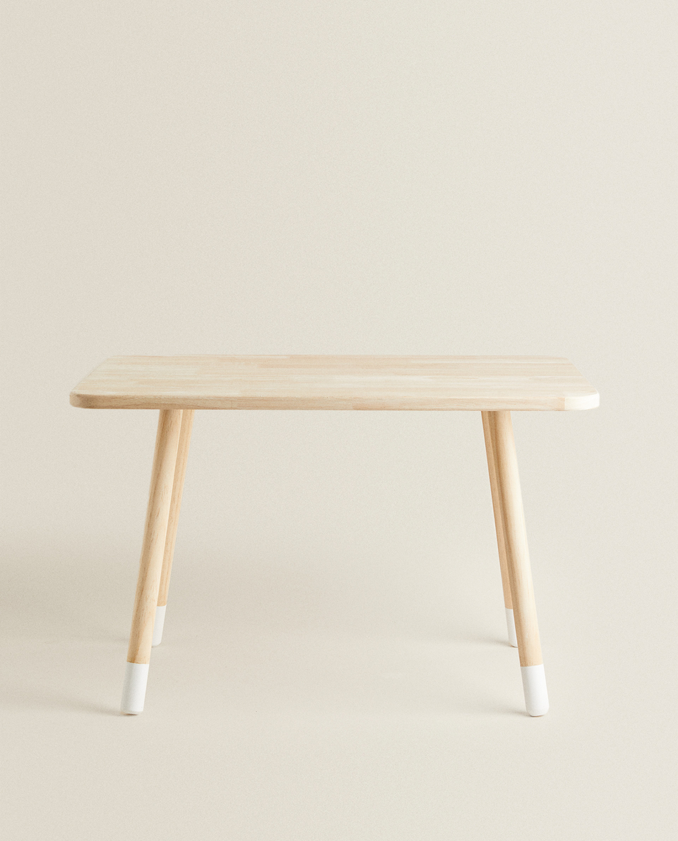 KIDS’ WOODEN TABLE