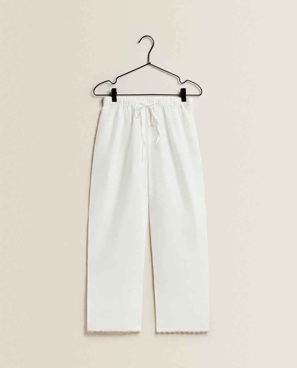 Pantalones y shorts - Mujer - ROPA - ROPA \u0026 CALZADO | Zara Home España
