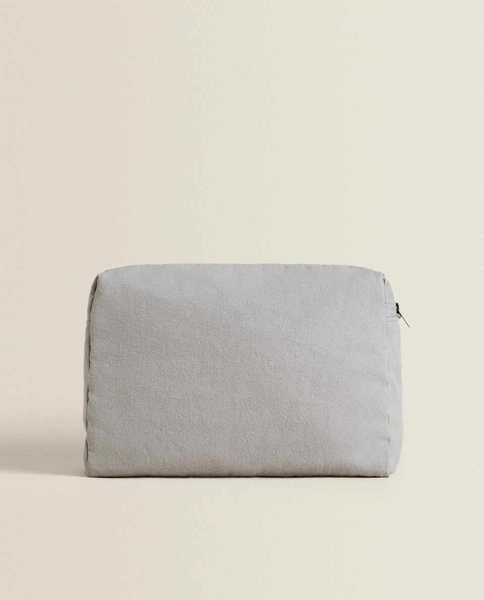 NECESER ACOLCHADO - Malva | ZARA España
