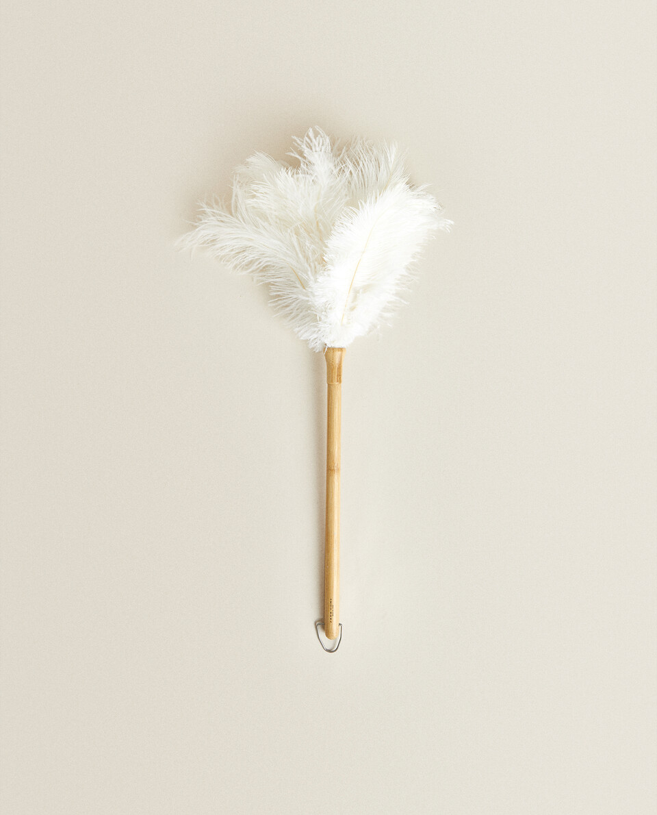 BAMBOO DUSTER WITH HOOK