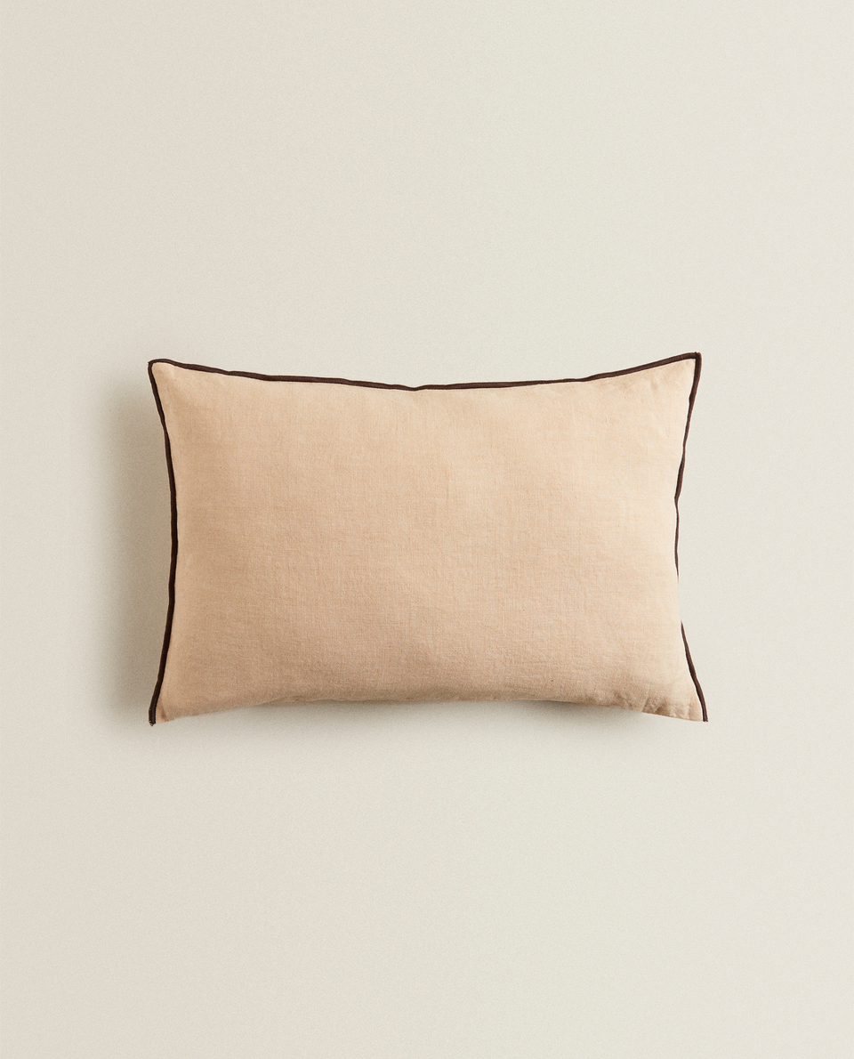THROW PILLOW COVER WITH CONTRAST EDGE