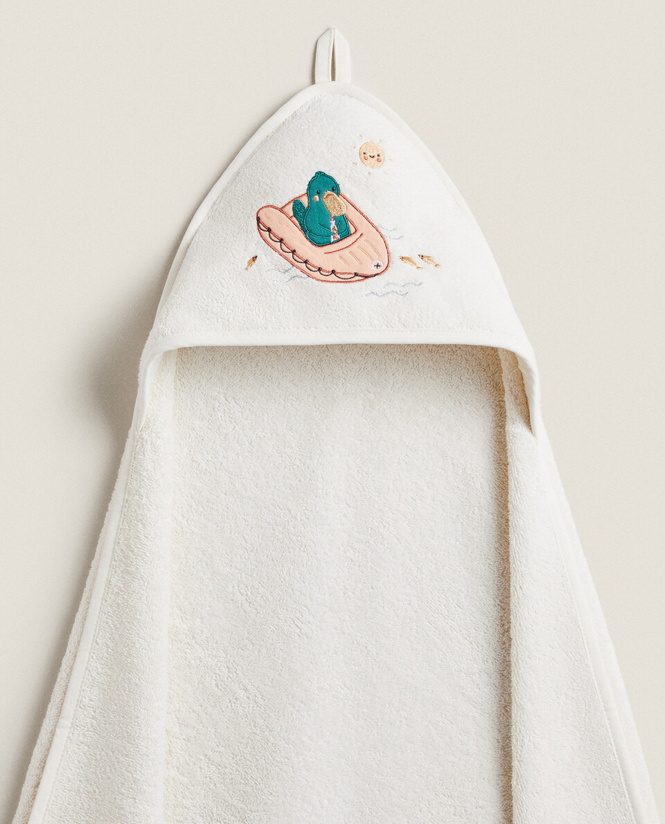 BABY HOODED TOWEL WITH PLATYPUS EMBROIDERY