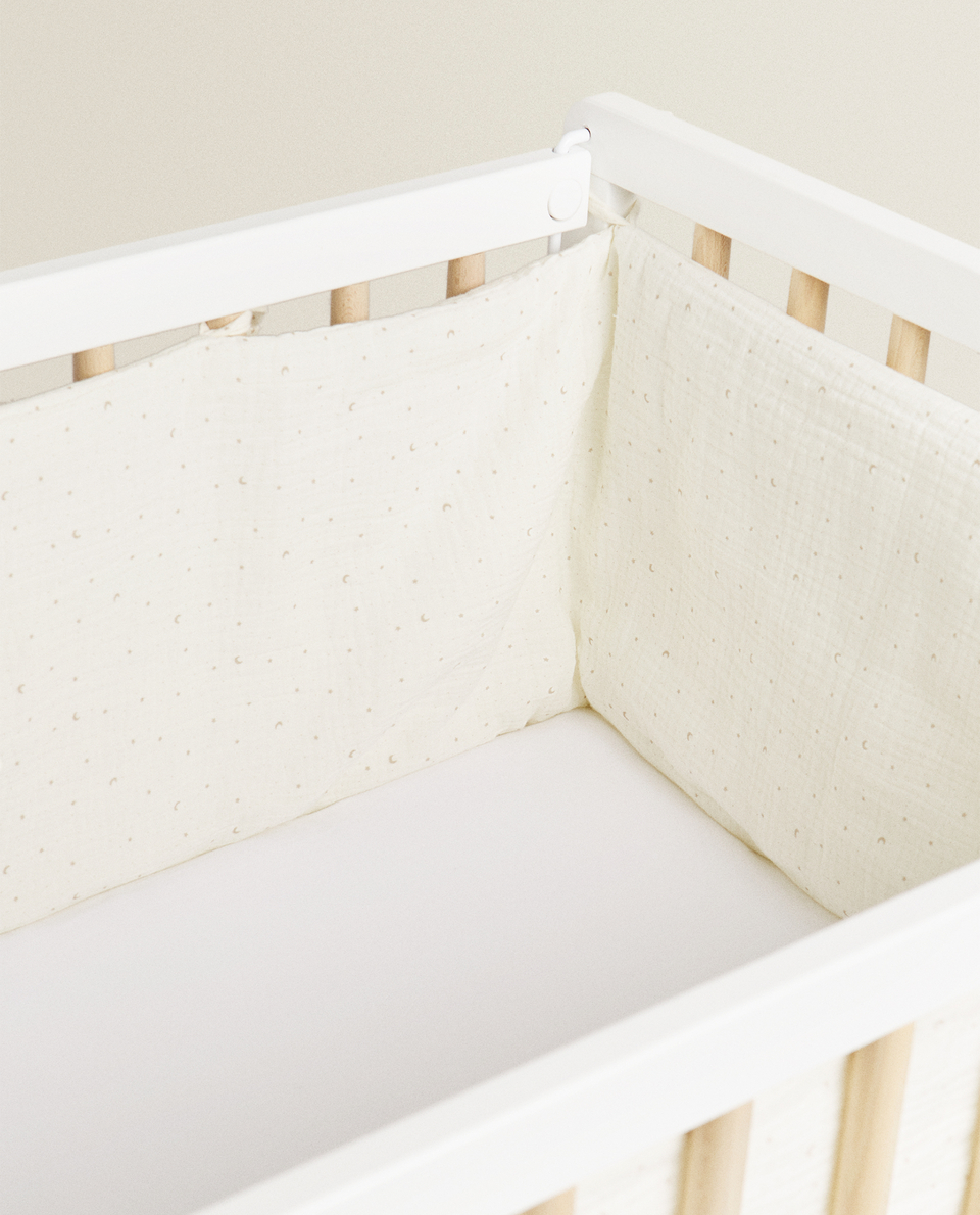 MUSLIN COT BUMPER COVER WITH MOONS AND STARS Zara Home Россия / Russia