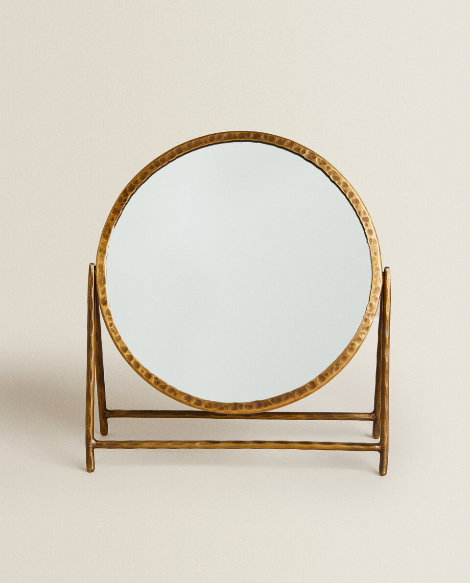 GOLDEN MIRROR WITH STAND