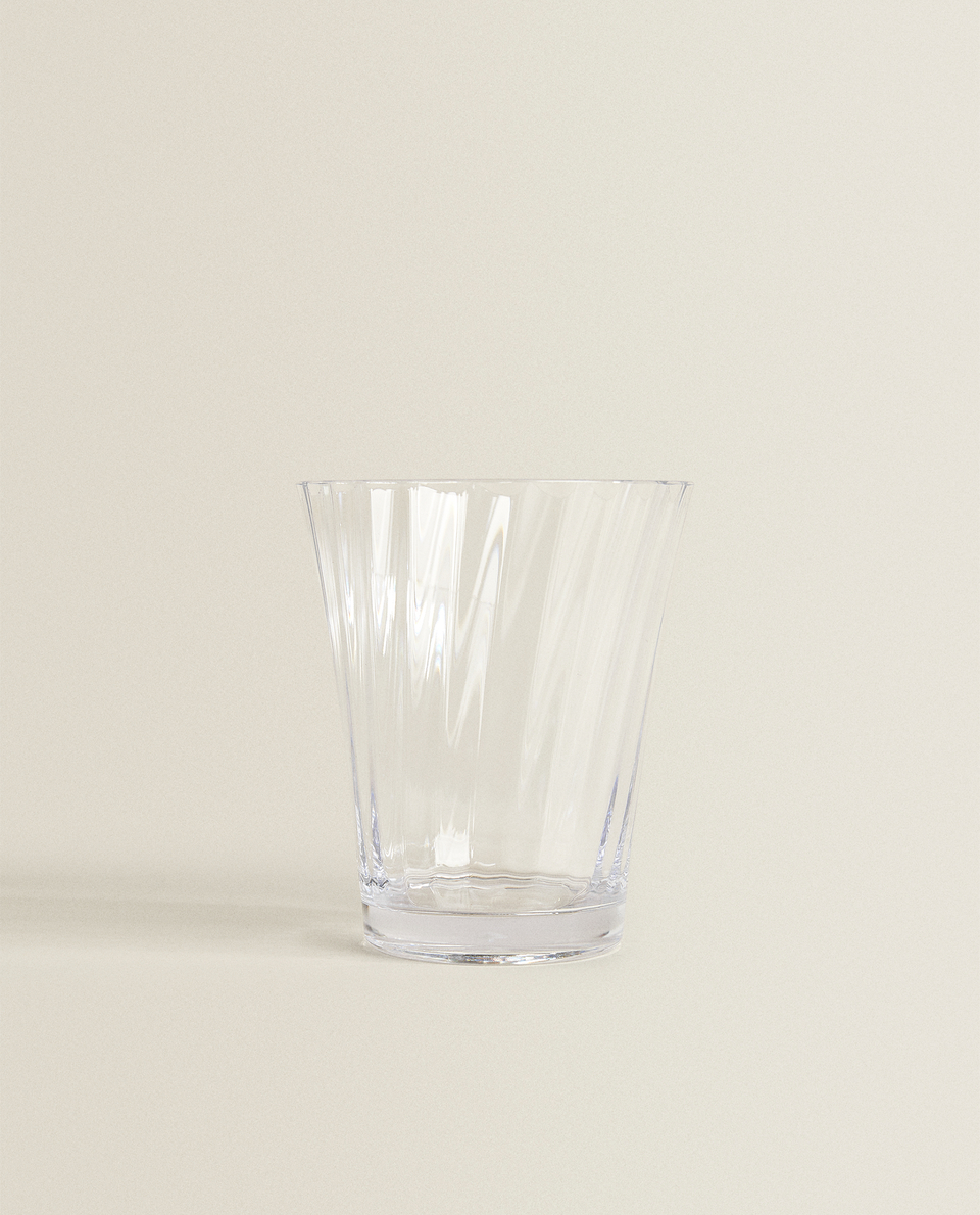 ACRYLIC TUMBLER WITH LINEAR DESIGN