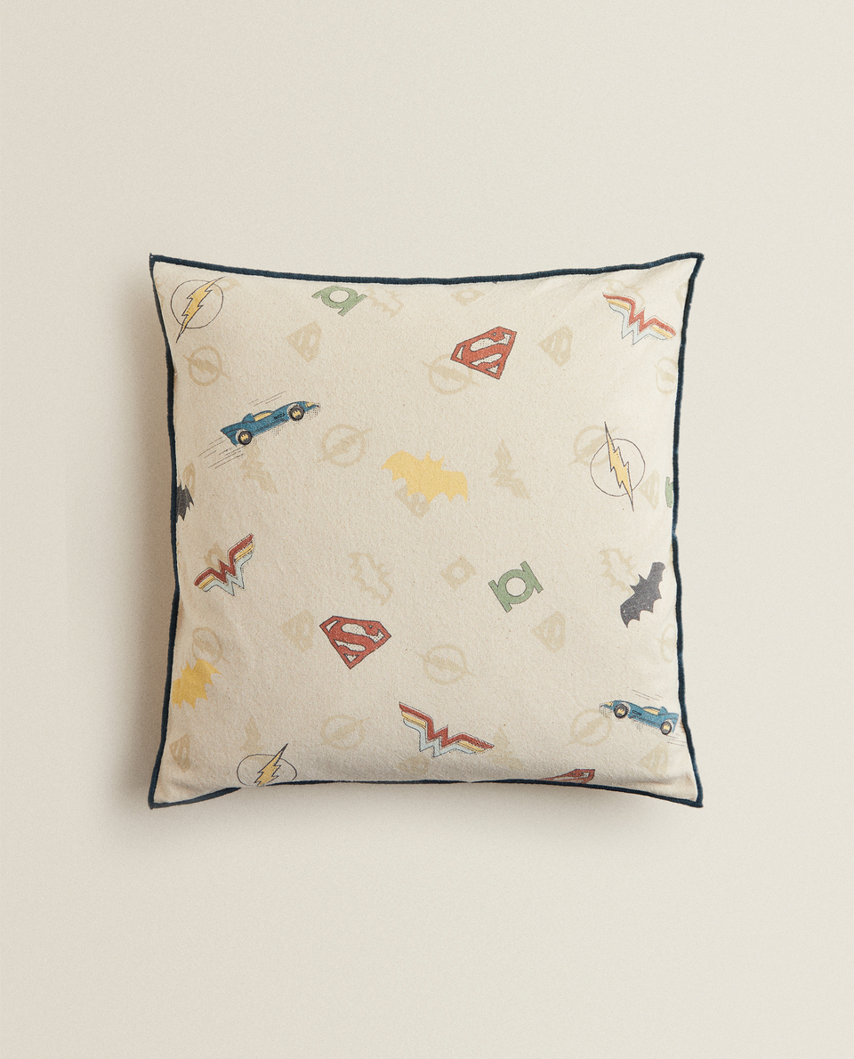 JUSTICE LEAGUE THROW PILLOW COVER