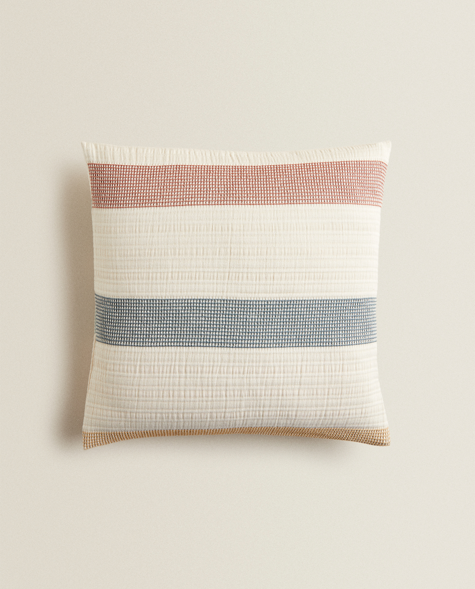 CUSHION COVER WITH MULTICOLOURED WAFFLE TEXTURE STRIPES