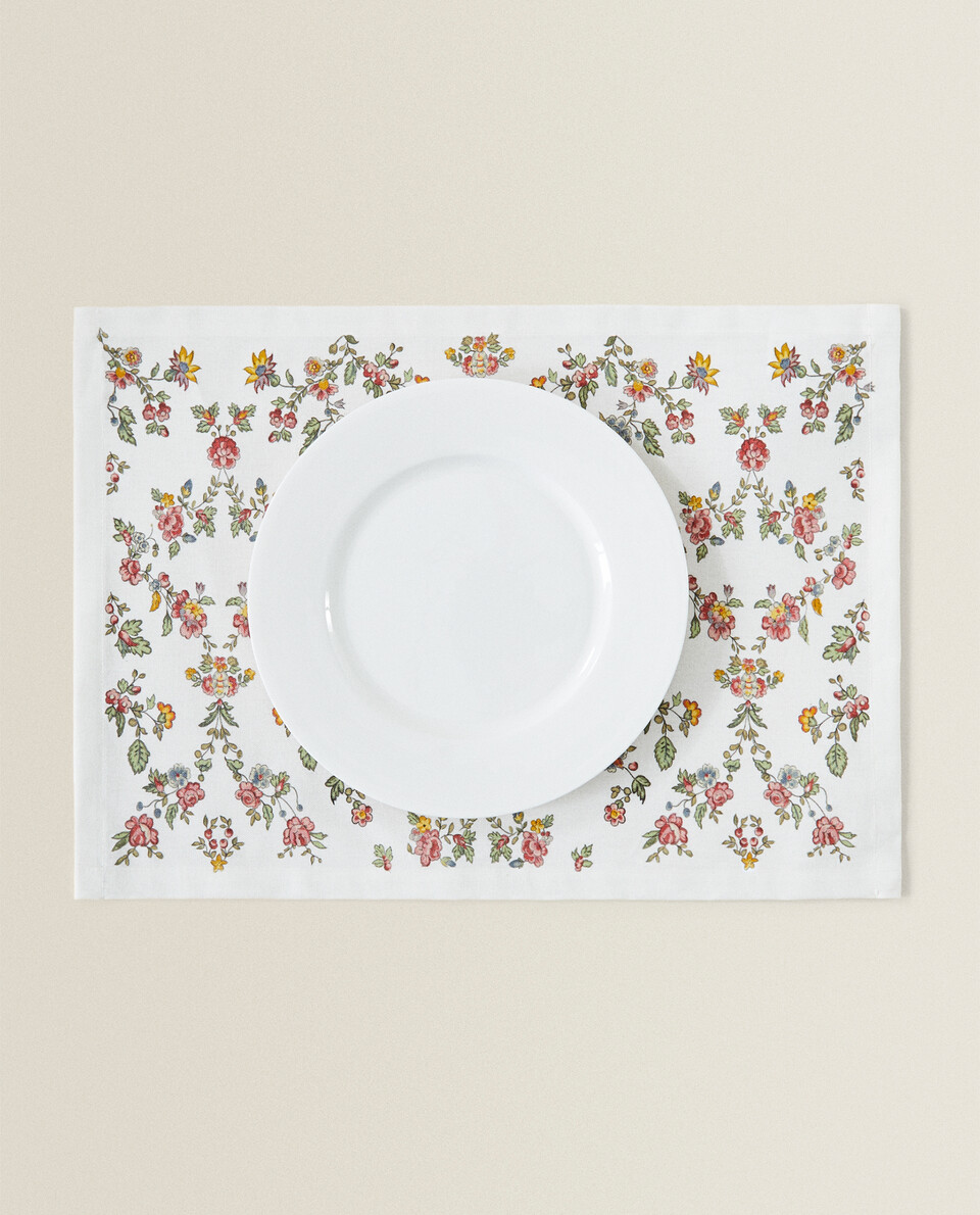 RESIN-COATED COTTON PLACEMAT