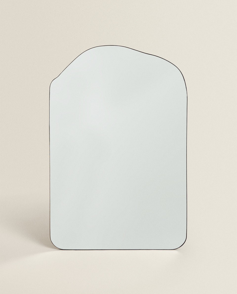 언이븐 디자인 거울