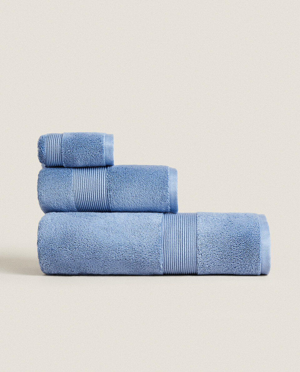 COTTON AND MODAL TOWEL