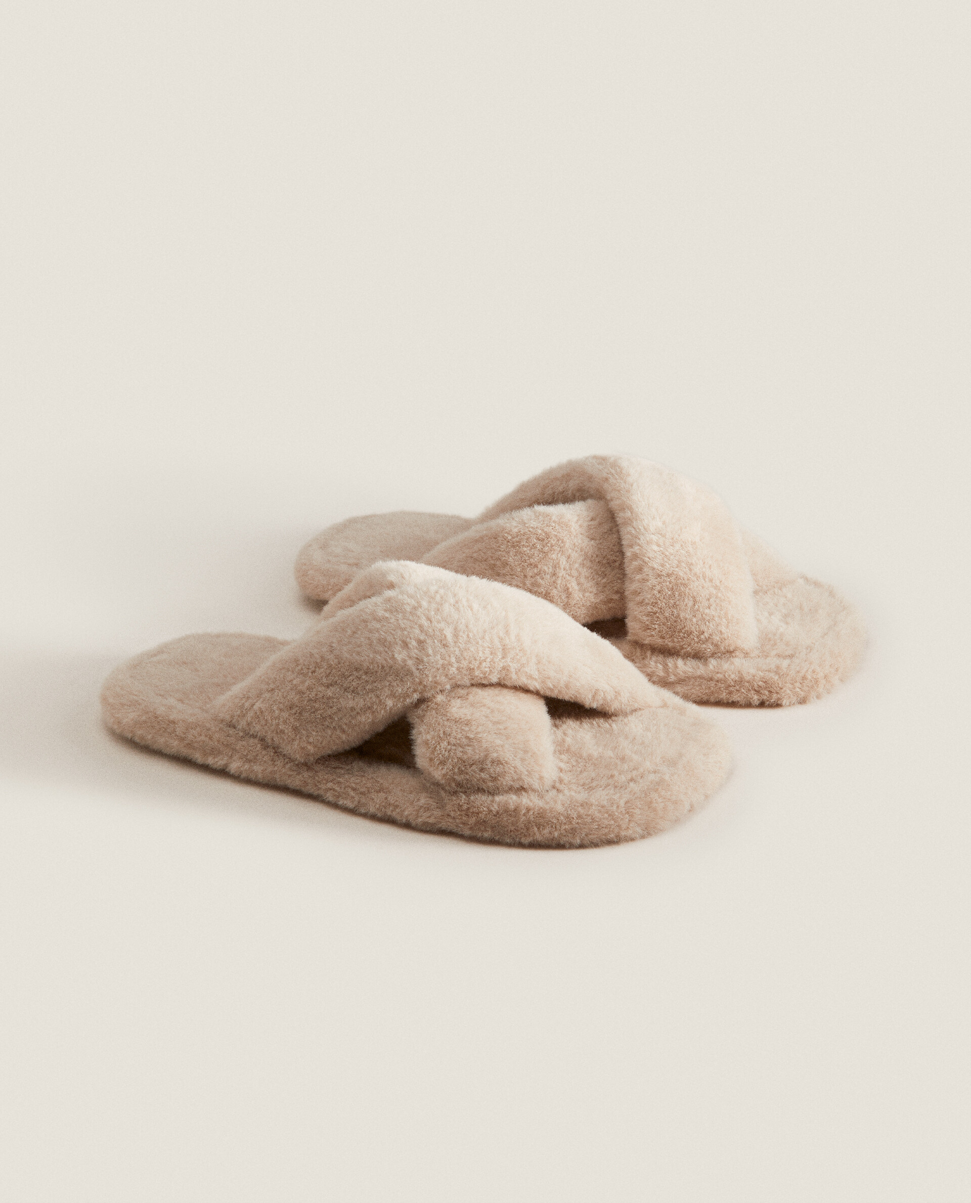 Zara home fluffy discount slippers