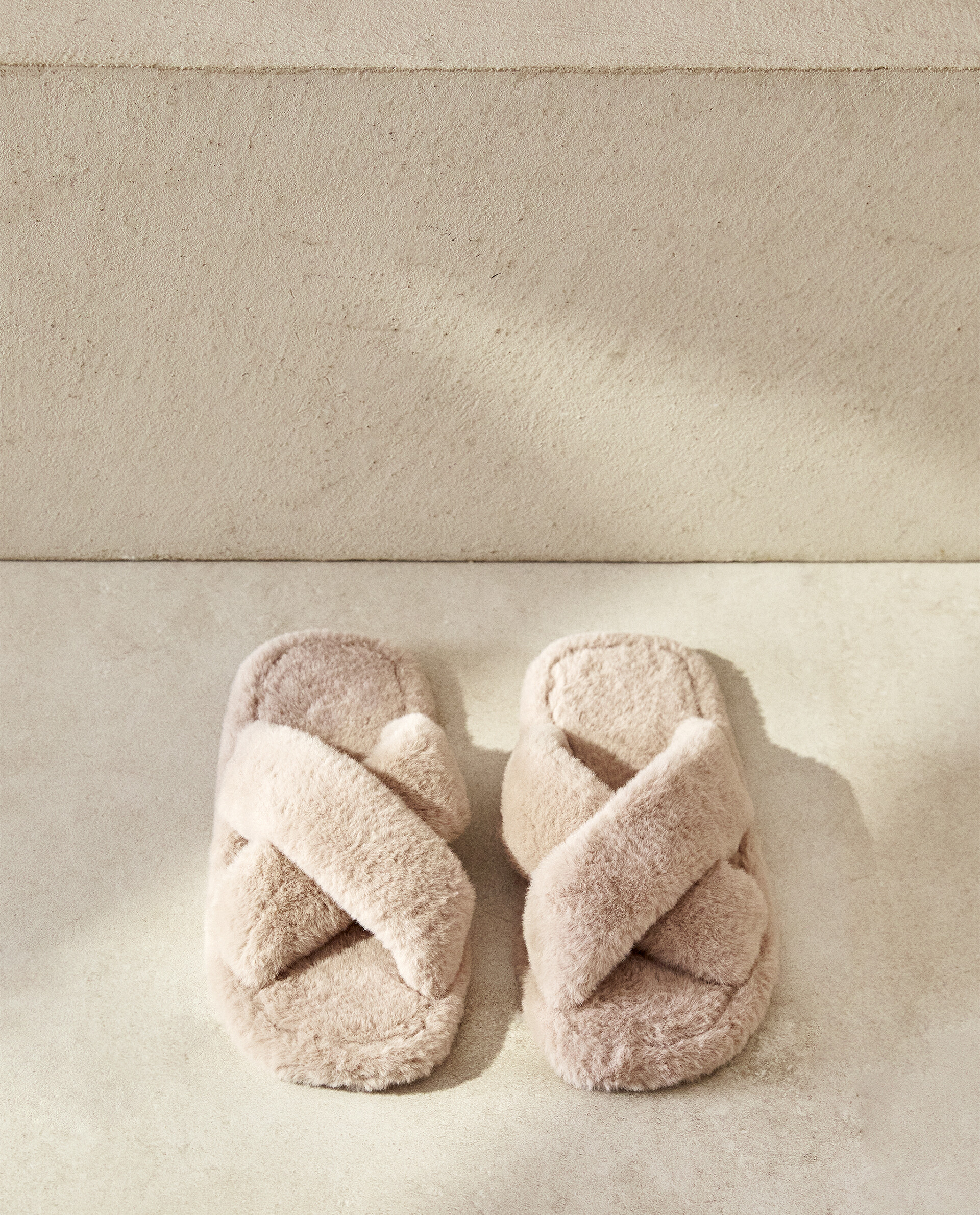 Zara home fur 2025 slippers