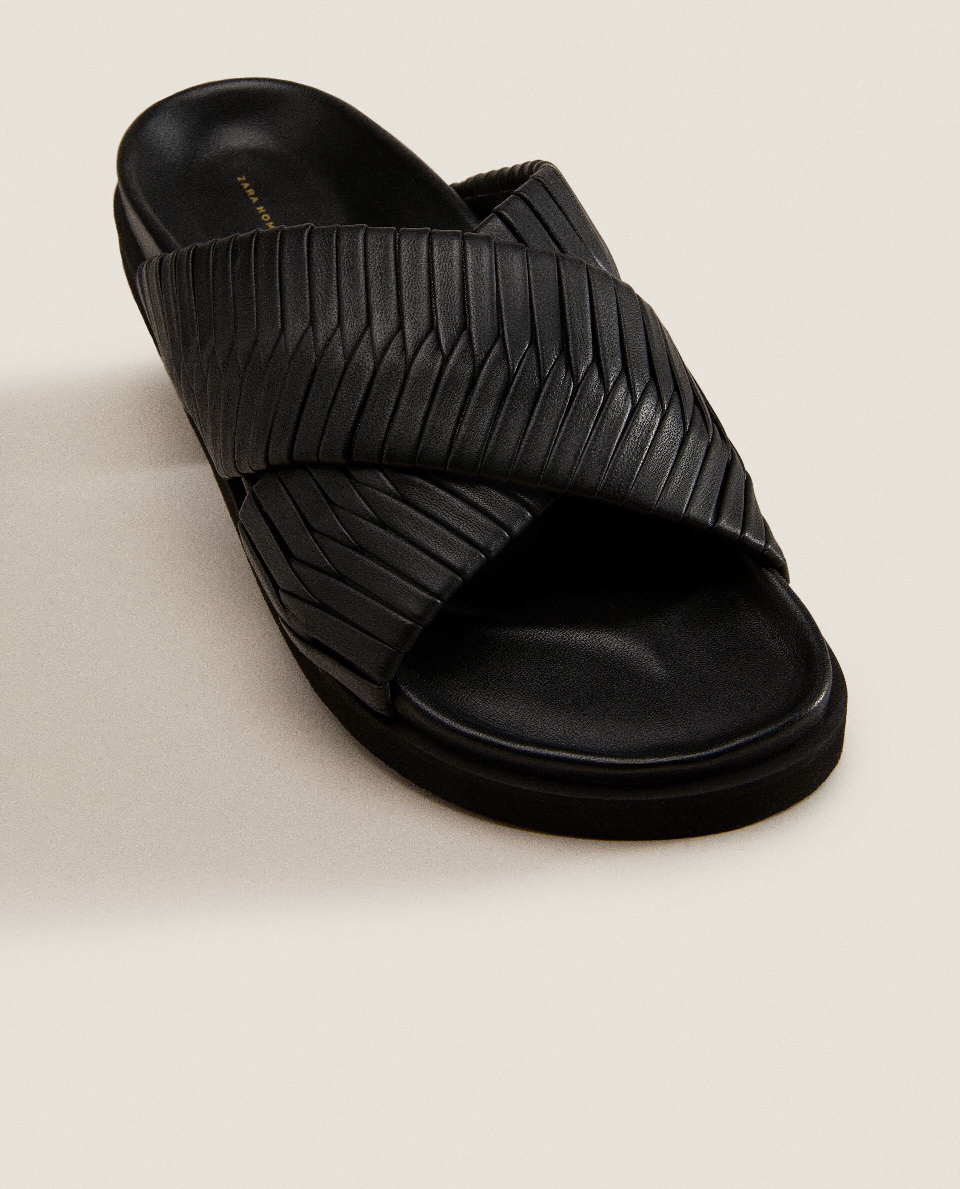 Zara quilted sandals outlet