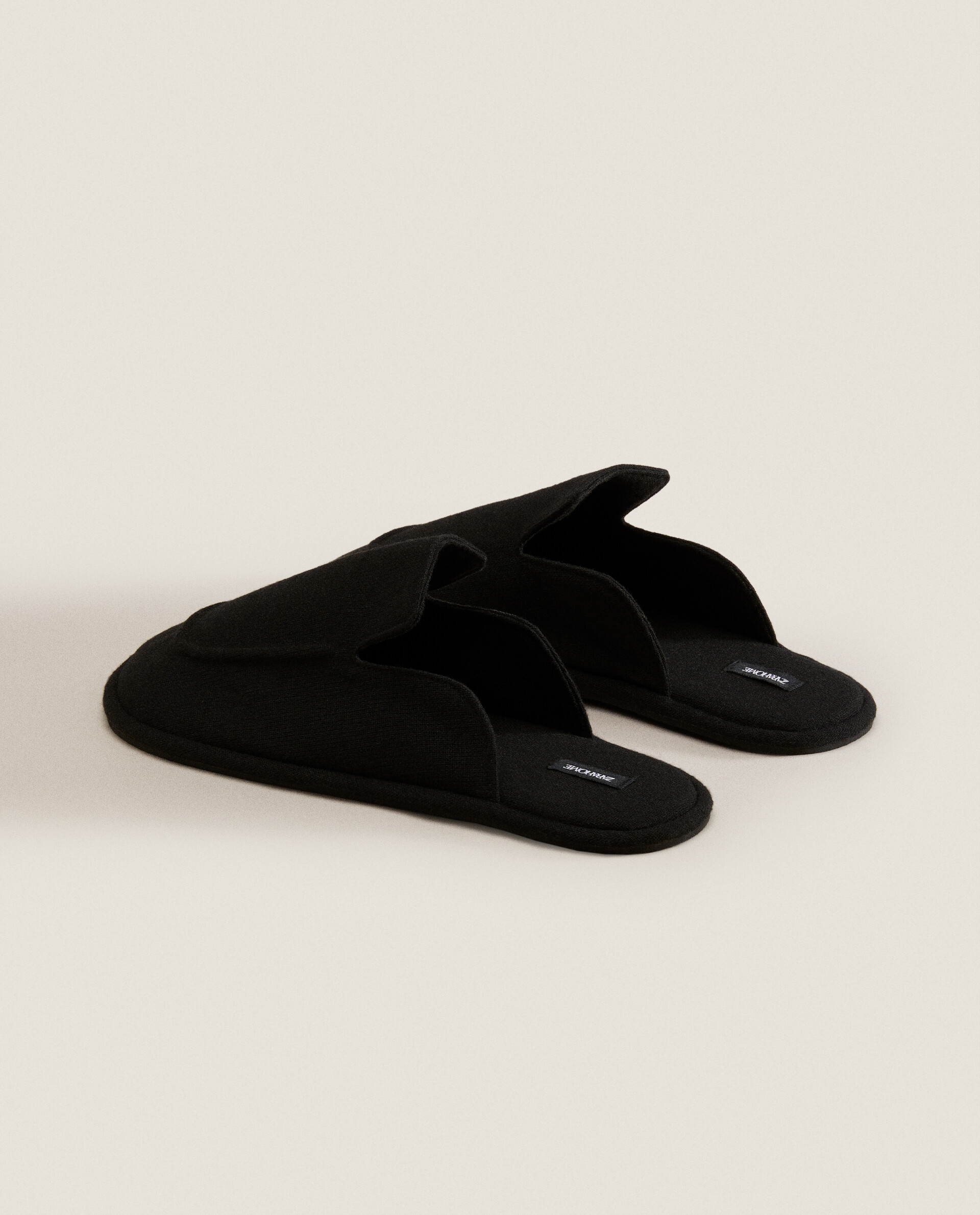 Zara hotsell home chausson