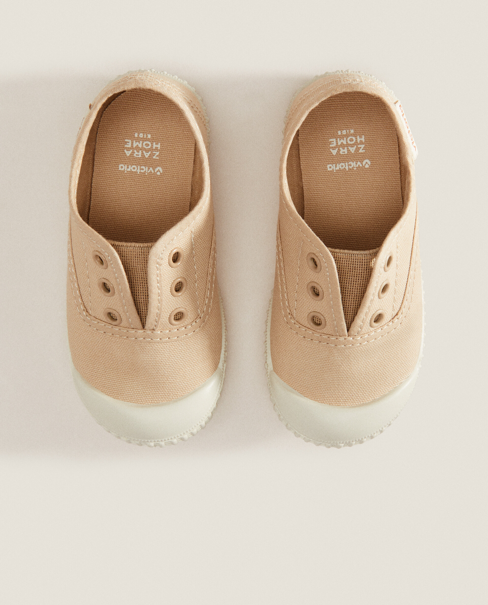 Victoria plimsolls kids sales