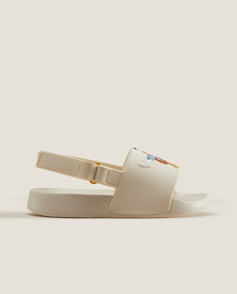 © DISNEY POOL SANDALS