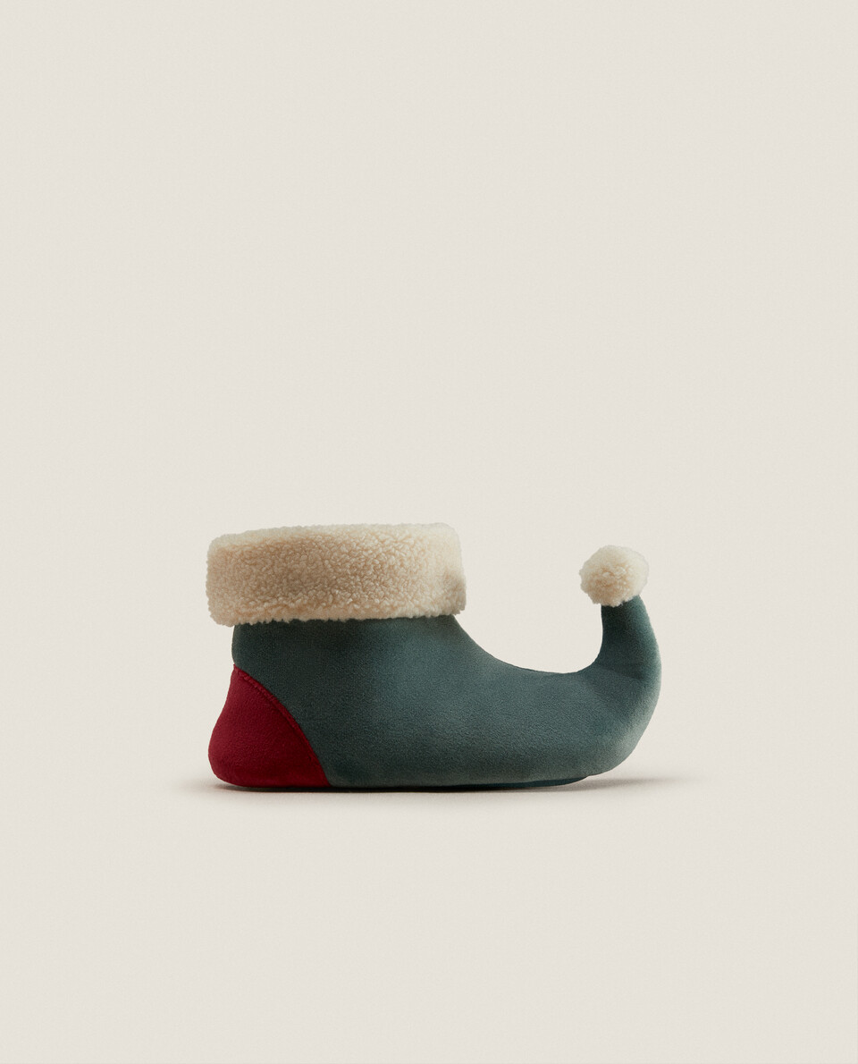 Elf on sale bedroom slippers