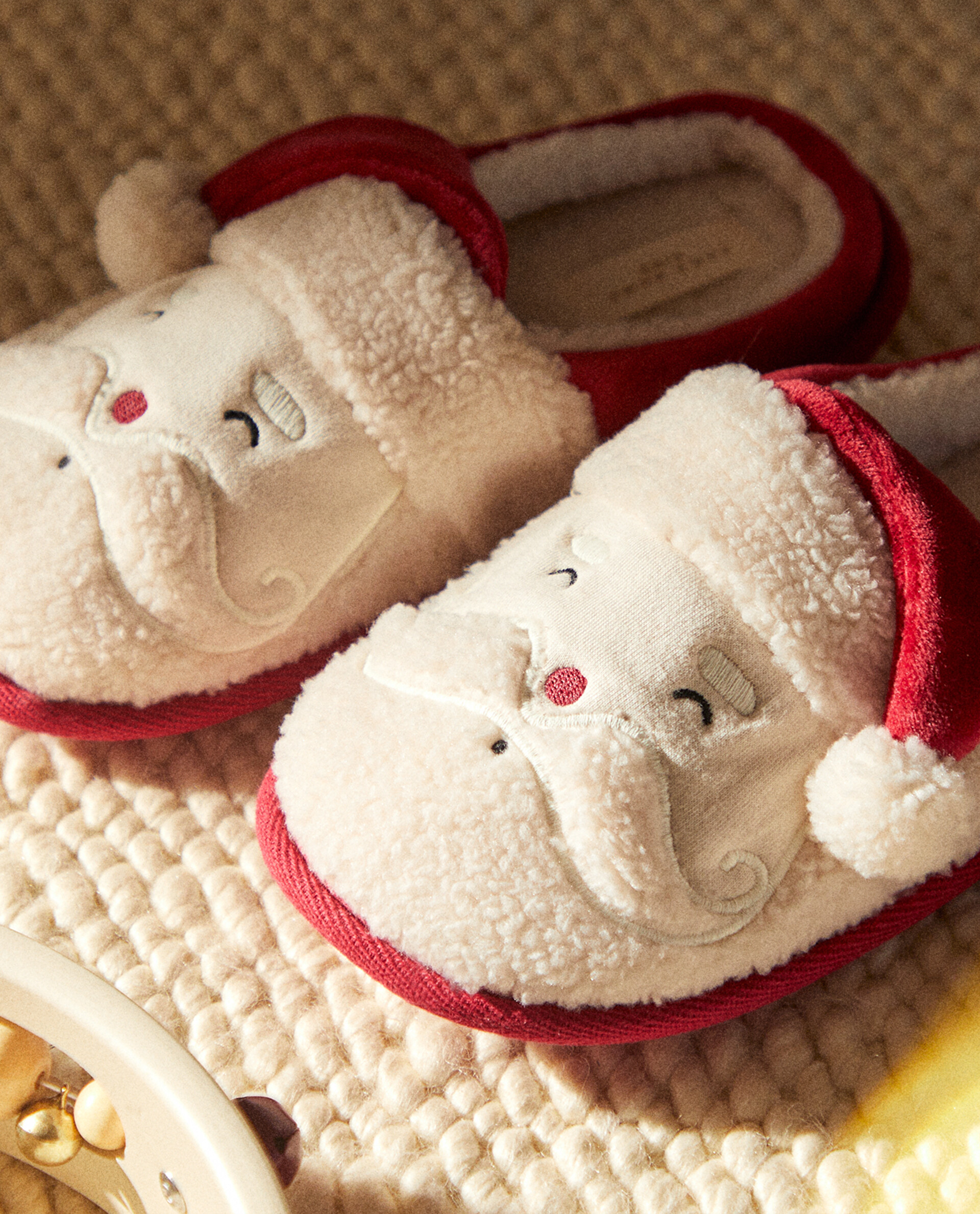 FATHER CHRISTMAS MULE SLIPPERS Zara Home Morocco