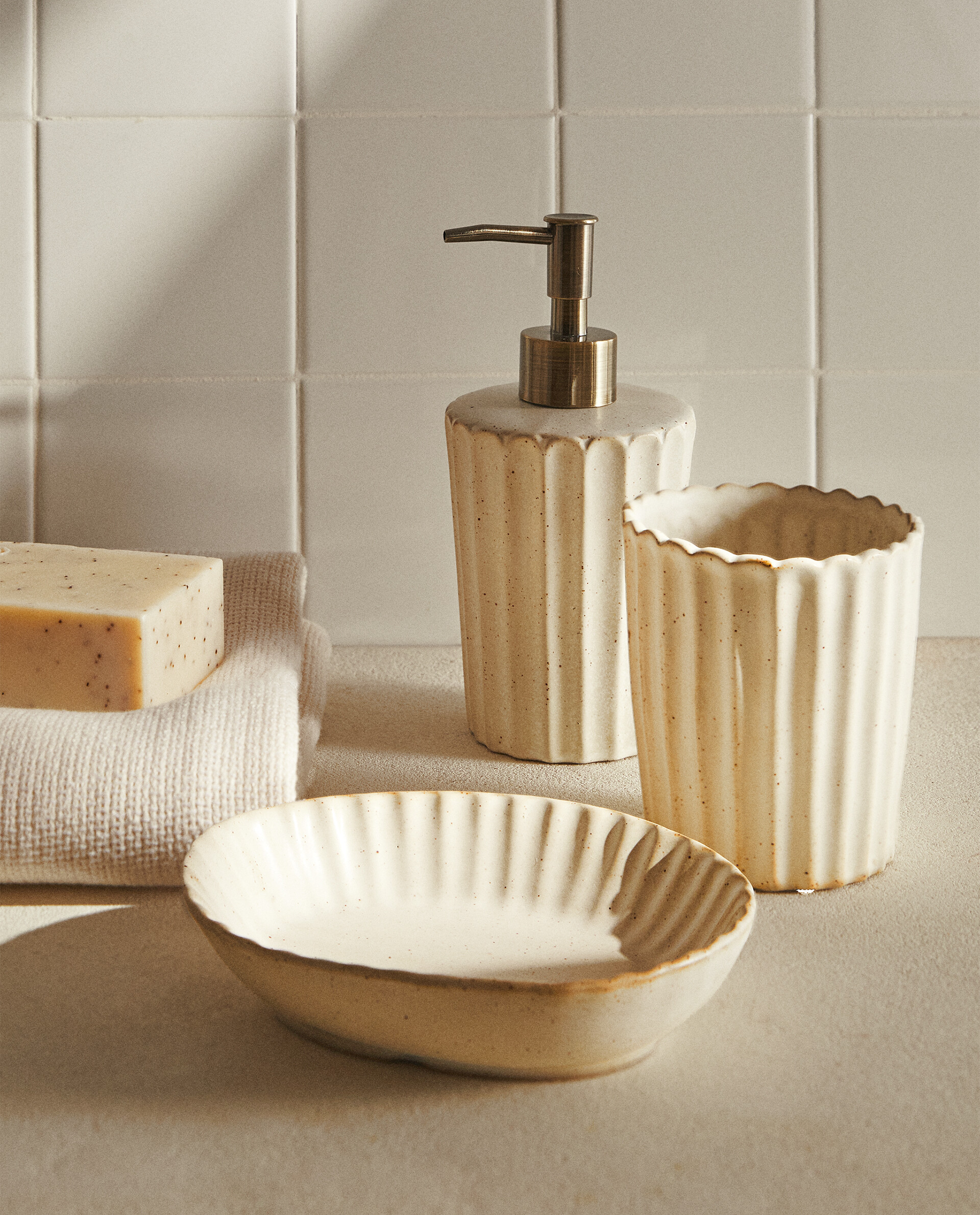 White ceramic top soap dispenser