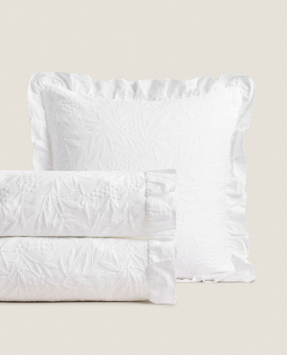 Colchas blancas 2024 de zara home