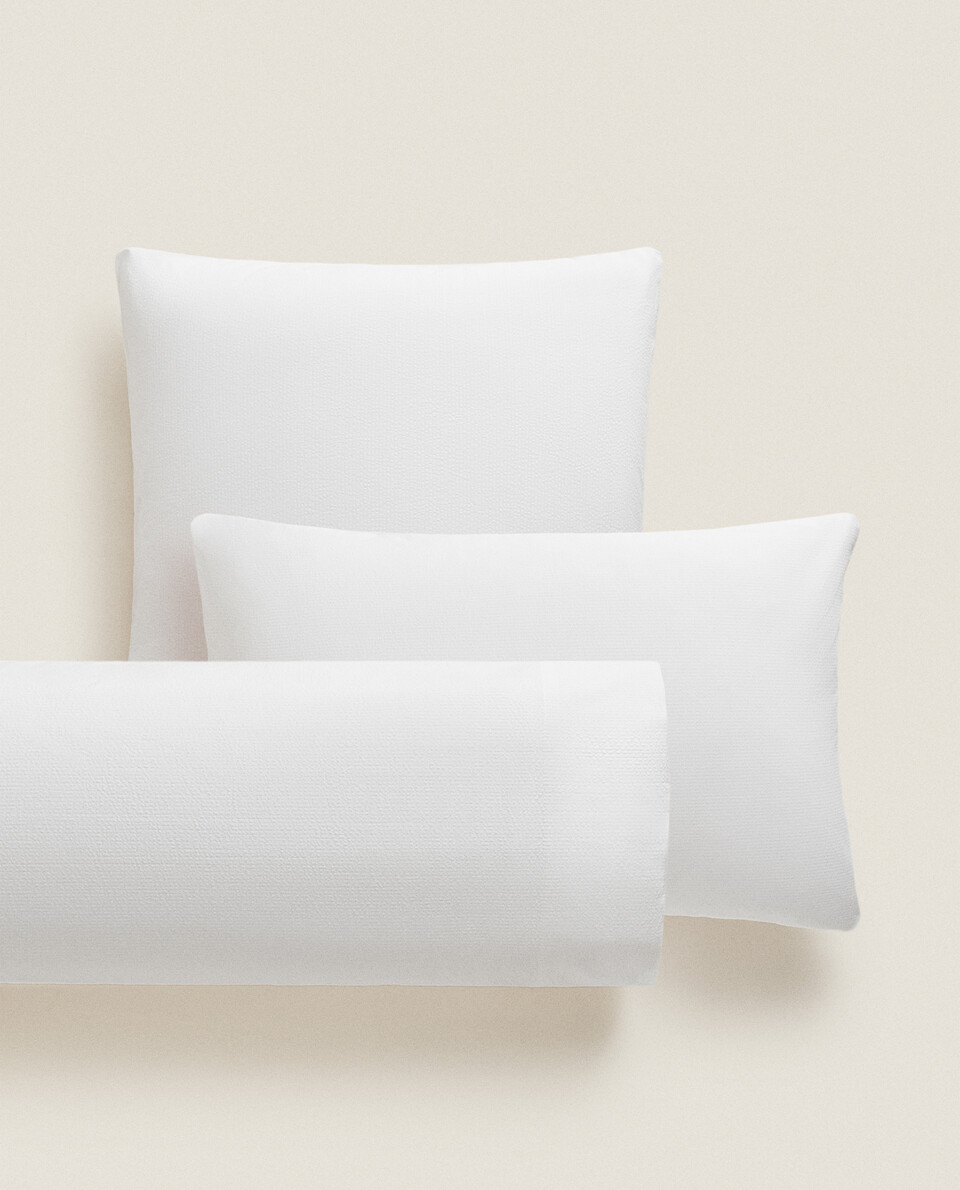 SEERSUCKER PILLOWCASE