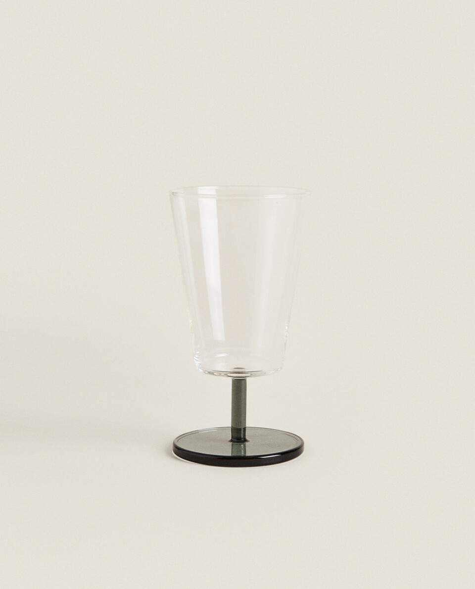 BOROSILICATE WINE GLASS WITH COLOURED STEM