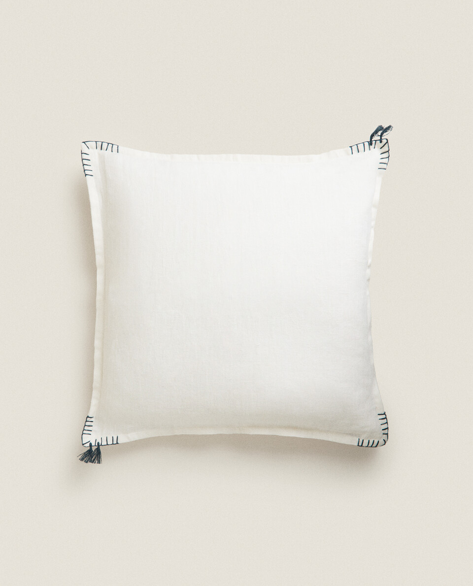 CUSHION COVER WITH TOPSTITCHING Zara Home UAE ABU DHABI/AL AIN/RAS