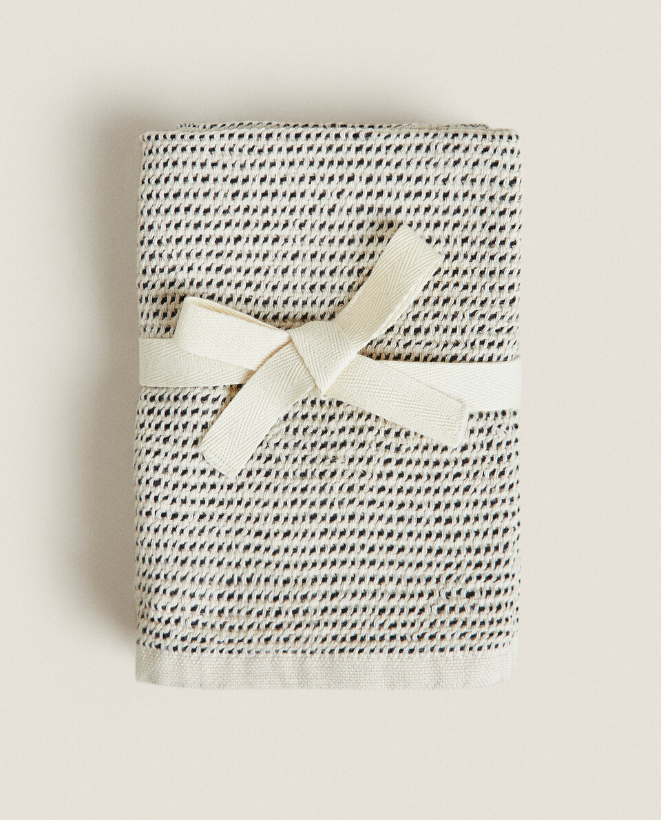 TOALLA ESTRUCTURA MINI WAFFLE (SET DE 3) Zara Home Perú