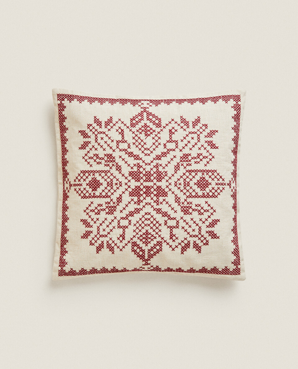 CHRISTMAS EMBROIDERED CUSHION COVER