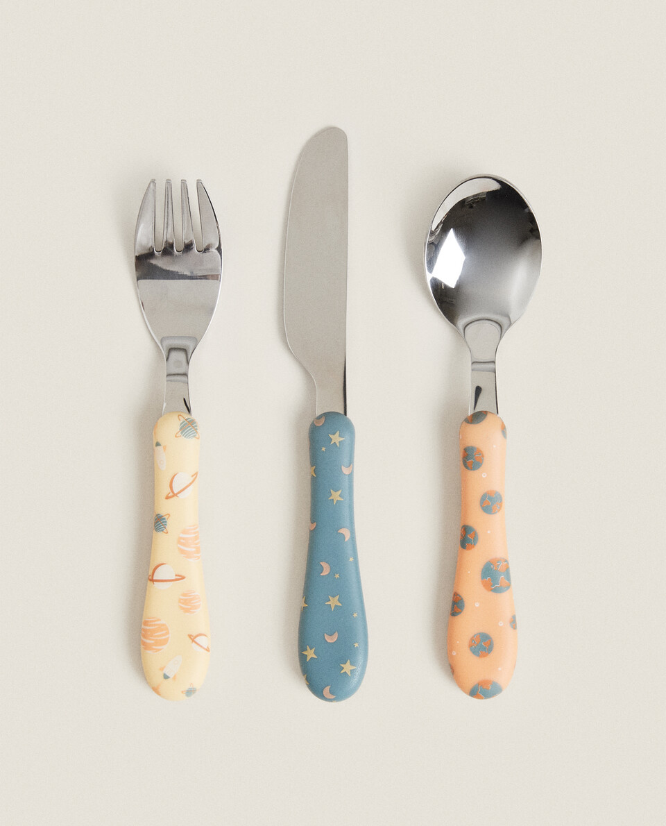 SET OF PLANET CUTLERY