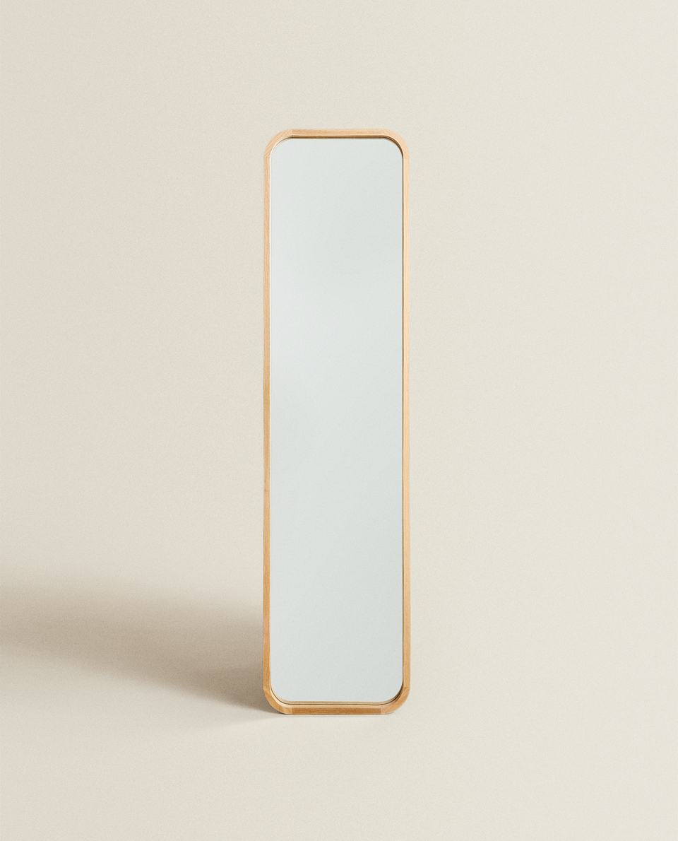 WOODEN VERTICAL MIRROR