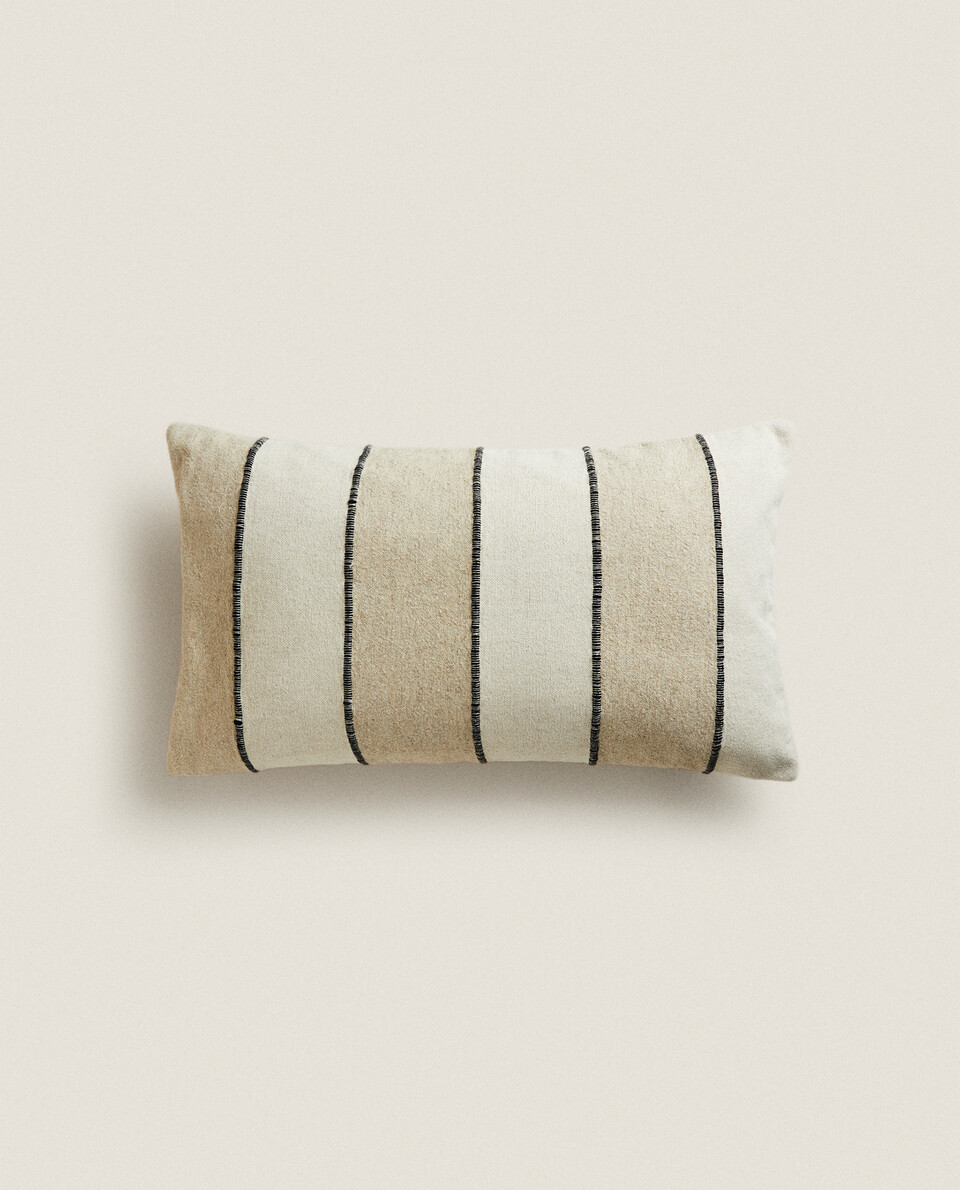 CONTRAST LINES CUSHION COVER