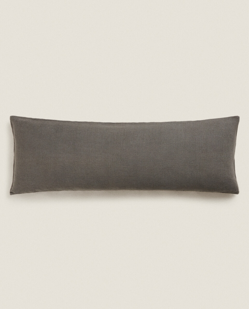 Zara best sale home cushion