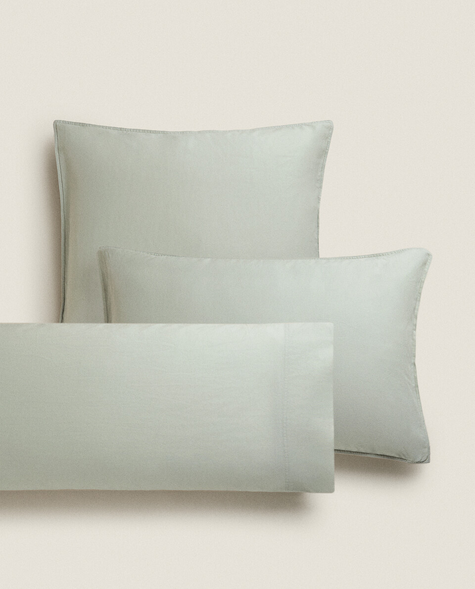 PILLOWCASE WITH DOUBLE TOPSTITCHING