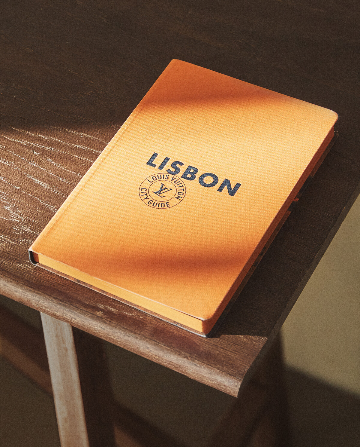 LISBON LOUIS VUITTON CITY GUIDE - Orange