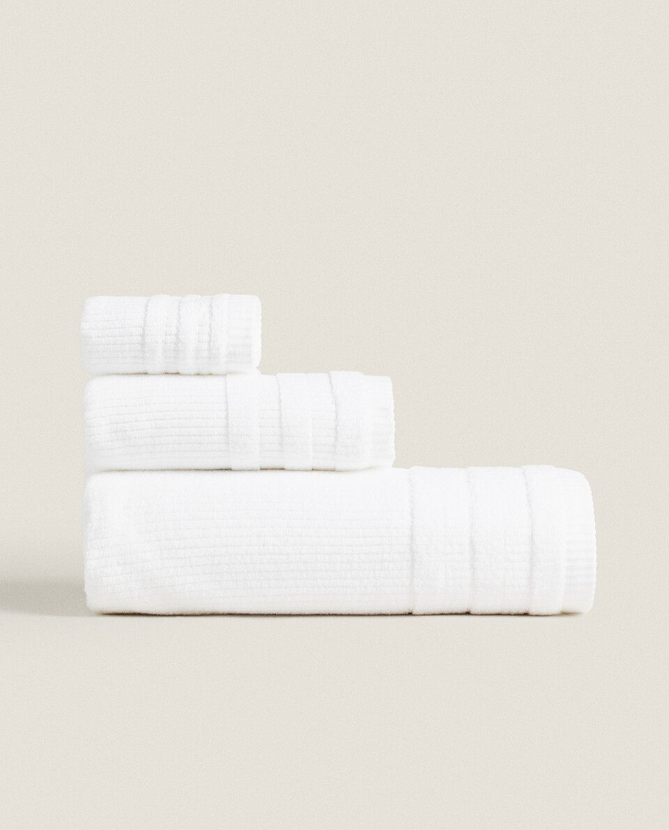 STRIPED TEXTURED COTTON TOWEL