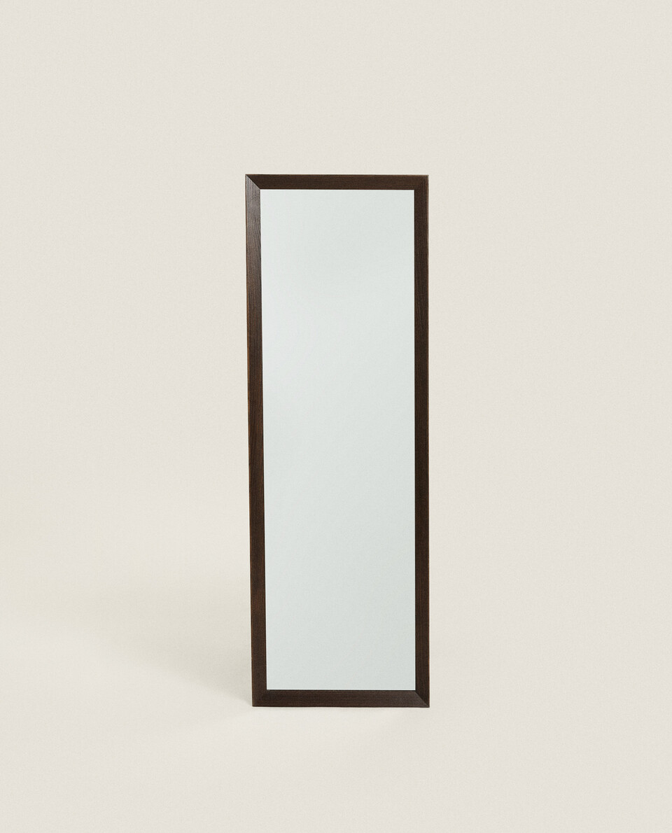 WALL MIRROR WITH BEVELLED FRAME
