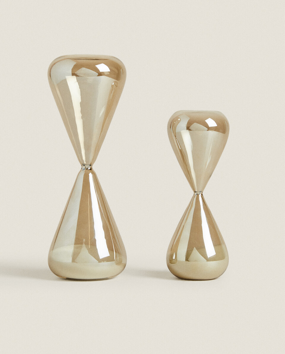 Nuestra última adquisición de Zara Home será este reloj de arena para  decorar con aires 'zen' y originalidad