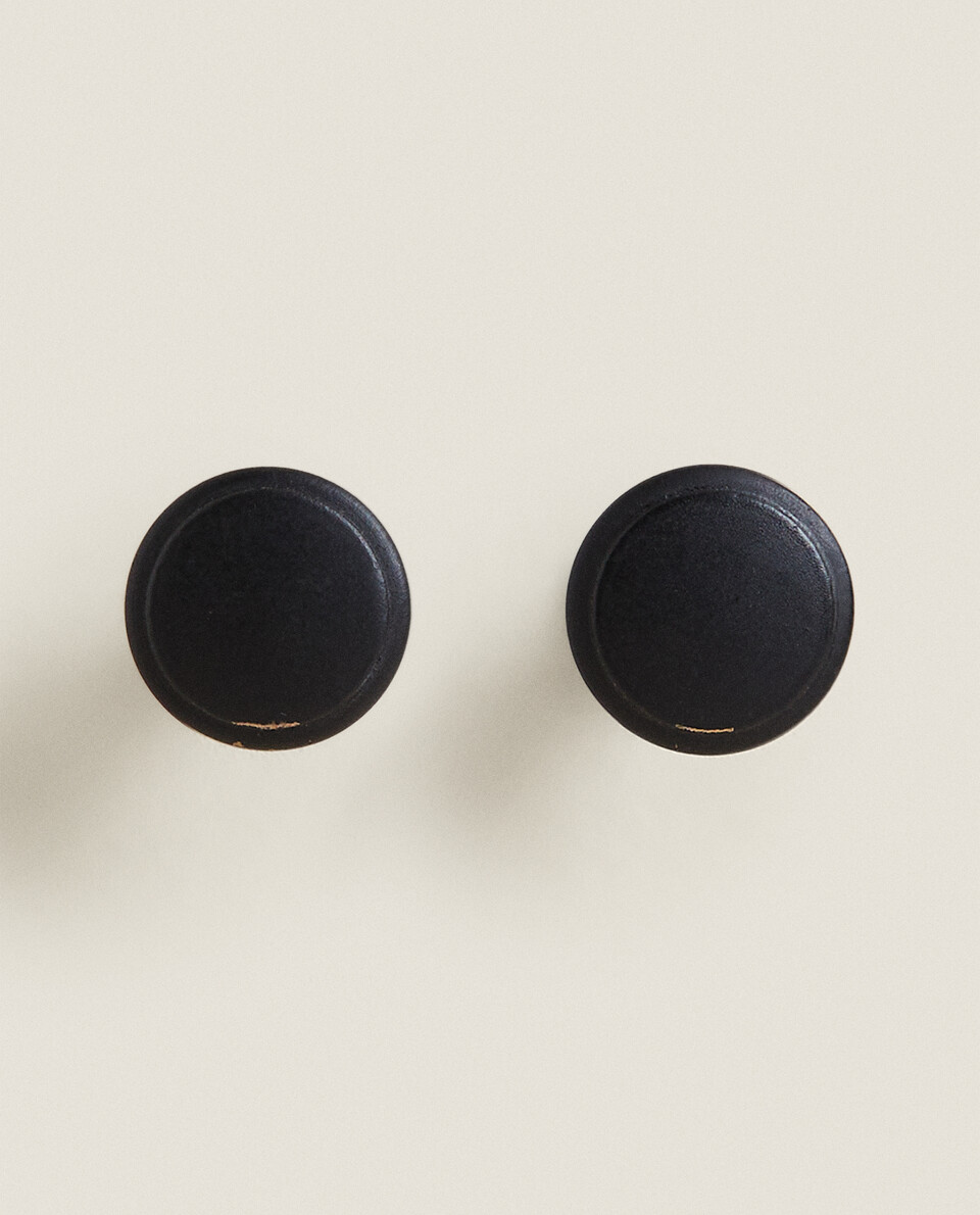 BLACK METAL DOOR KNOB (PACK OF 2) Zara Home Taiwan, China / 中国台湾