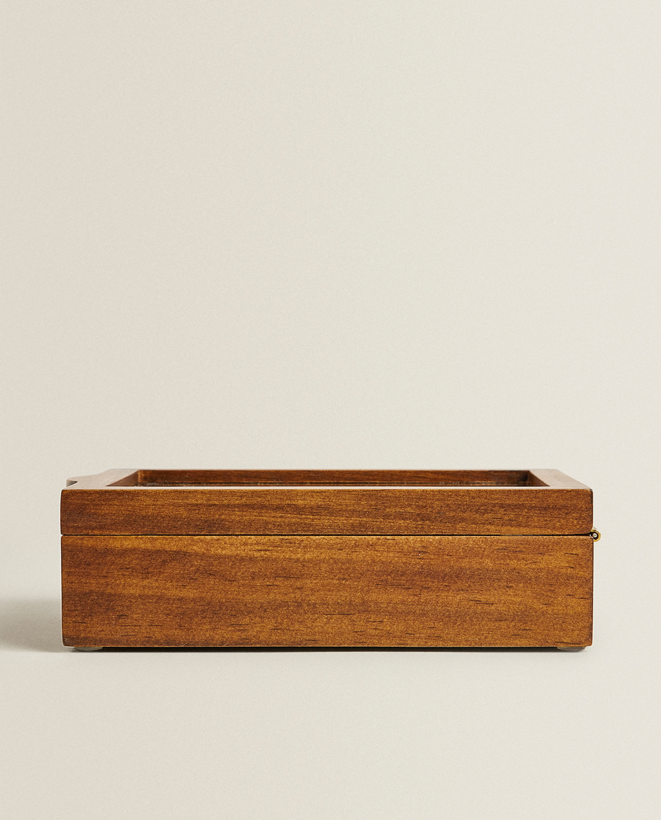 木製和亞麻珠寶盒