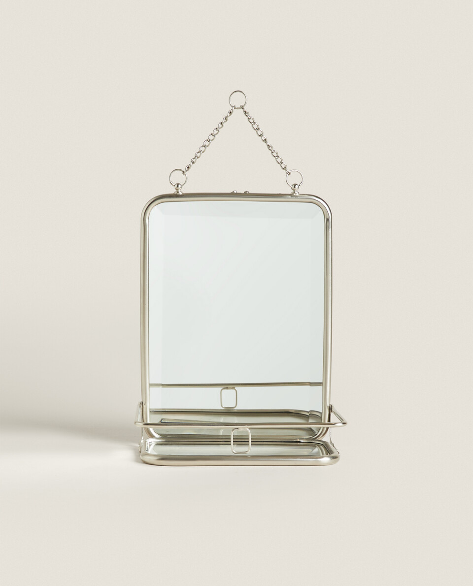 WALL MIRROR WITH CHAIN