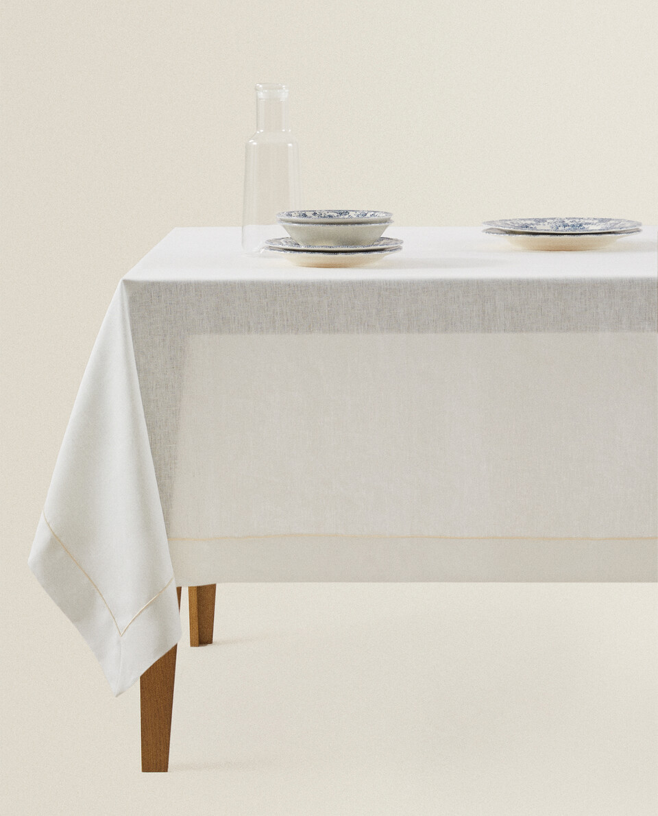 LINEN TABLECLOTH WITH PIPING