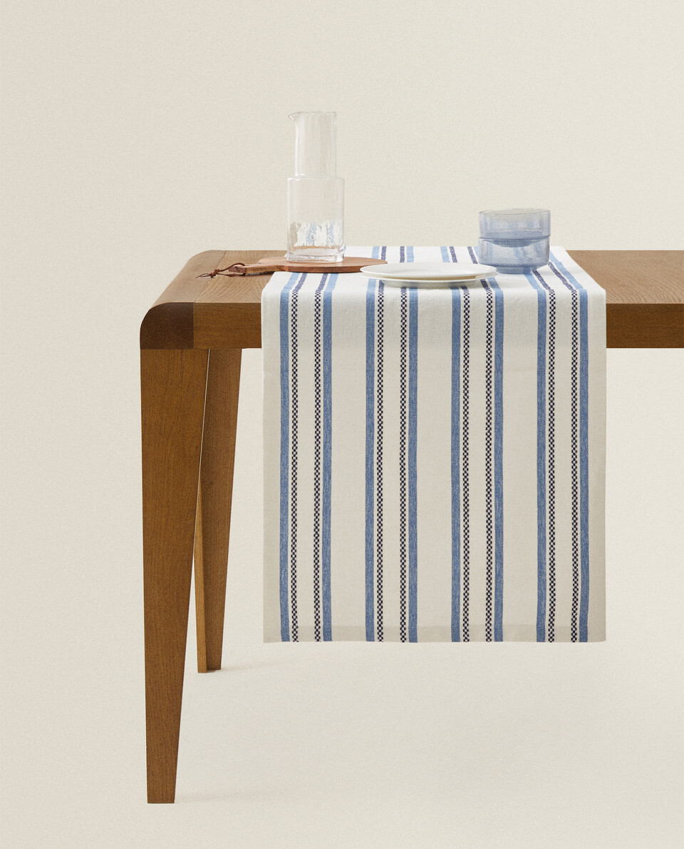 STRIPED COTTON TABLE RUNNER
