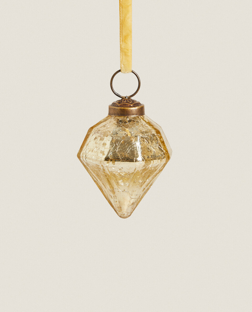 SHINY DIAMOND CHRISTMAS ORNAMENT